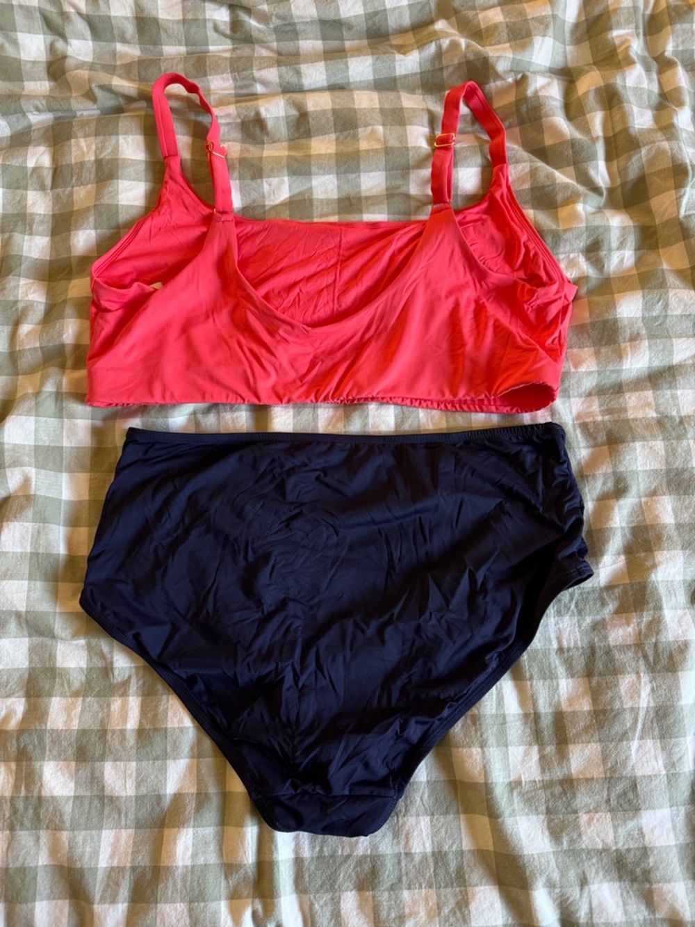 Andie Bikini, Coral and Navy - Picture 4 of 5